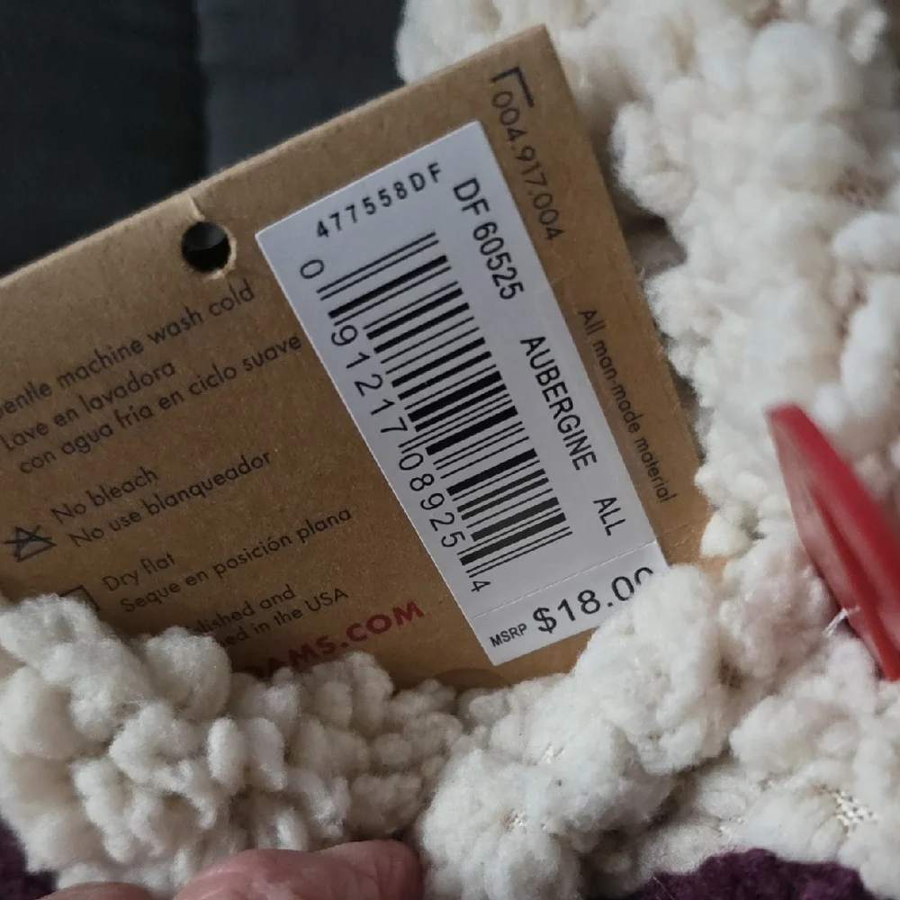 Dearfoams Plum Cable Knit Slipper Socks - Picture 4 of 7